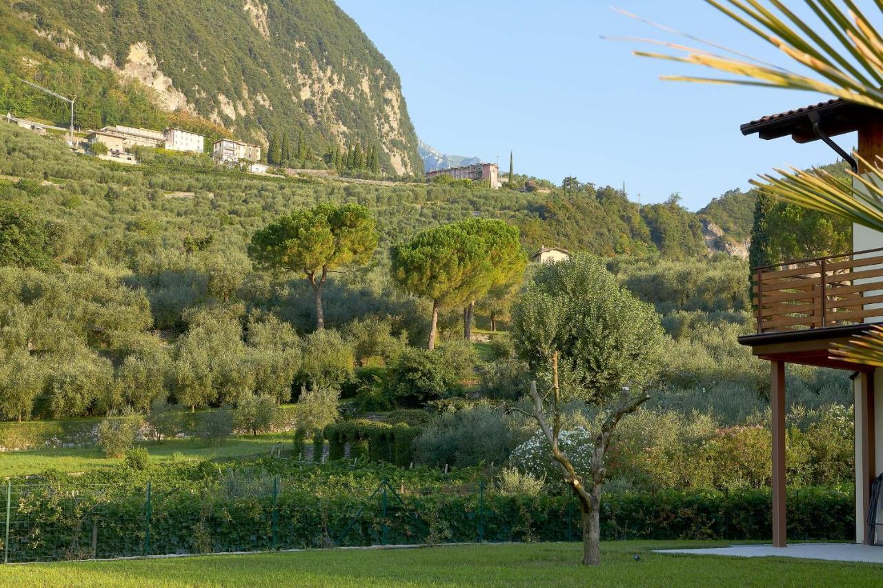 Agriturismo De Bas ريفا ديل غاردا المظهر الخارجي الصورة