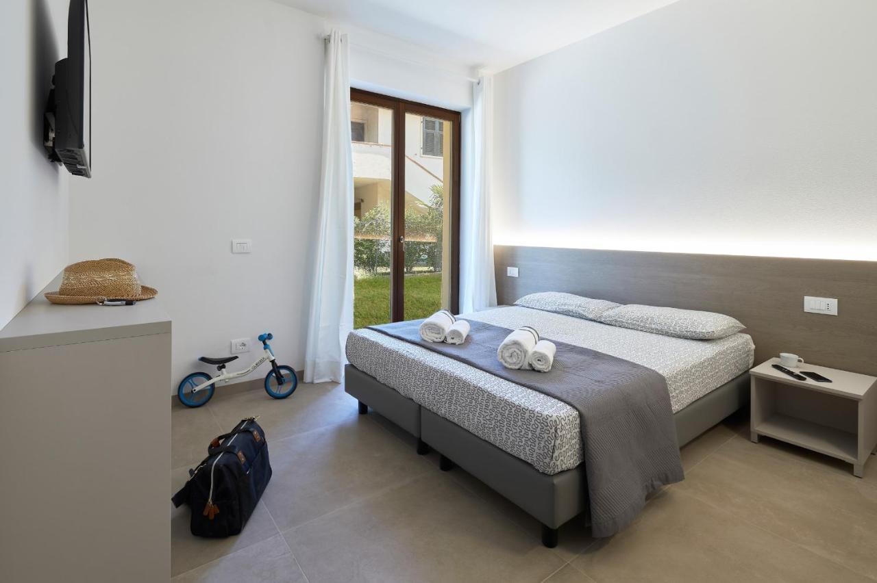 Agriturismo De Bas ريفا ديل غاردا المظهر الخارجي الصورة